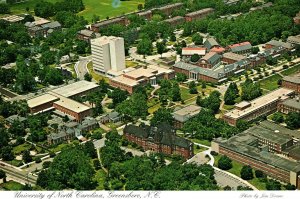 VINTAGE CONTINENTAL SIZE POSTCARD UNIVERSITY OF NORTH CAROLINA AT GREENSBORO