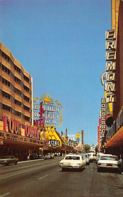 Casino Center LAS VEGAS, NEVADA Fremont Street Scene 1960s Vintage Postcard