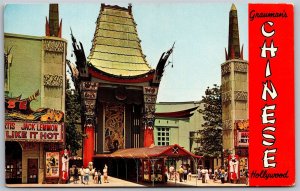 Vtg Hollywood California CA Graumans Chinese Theatre 1950s Chrome View Postcard