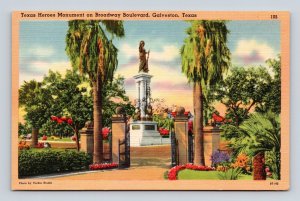 Texas Heroes Monument Galveston Texas TX UNP Unused Linen Postcard D17