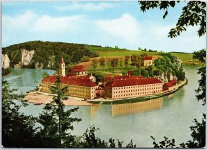 CONTINENTAL SIZE POSTCARD SIGHTS SCENES & CULTURE OF GERMANY  #1x18