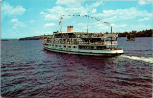 Vtg MV Mt Washington Lake Winnipesaukee New Hampshire NH 1950s Chrome Postcard