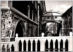 Venezia Ponte di Sospiri Venice Italy Sculptures Real Photo RPPC Postcard