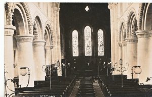 Sussex Postcard - Interior of Steyning Church      ZZ3304