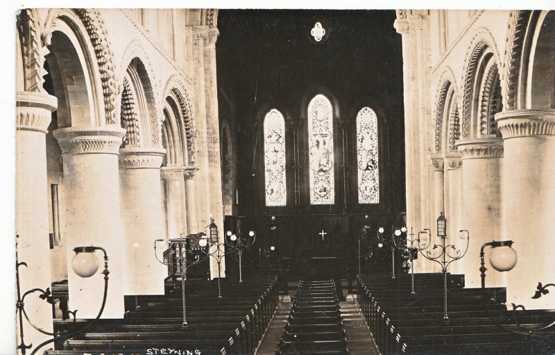 Sussex Postcard - Interior of Steyning Church      ZZ3304