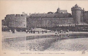 France Saint Malo Le Chateau et la Plage a maree basse
