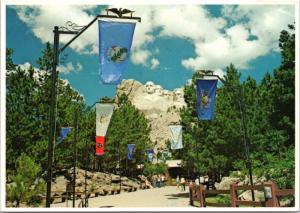 Avenue Of Flags Mt Rushmore Memorial South Dakota SD Unused Vintage Postcard D53