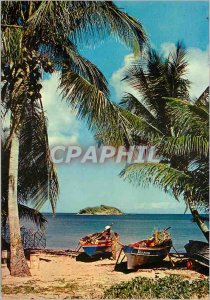 Modern Postcard Martinique beach fishermen has tartane