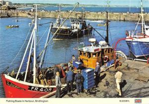 BR90262 fishing boats in harbour bridlington ship bateaux  uk