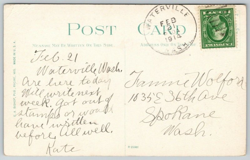 Wisconsin Dells~Double Deck Excursion Steamer in the Narrows~Blows Smoke~1914  