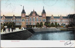 Netherlands Amsterdam Station Vintage Postcard C127