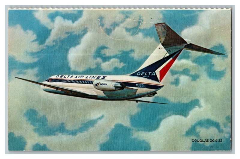 Delta Douglas DC-9-32 Vintage Standard View Postcard Airlines Transportation 