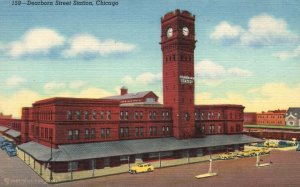 Vintage Postcard 1930's View of The Dearborn Street Station Chicago Illinois ILL