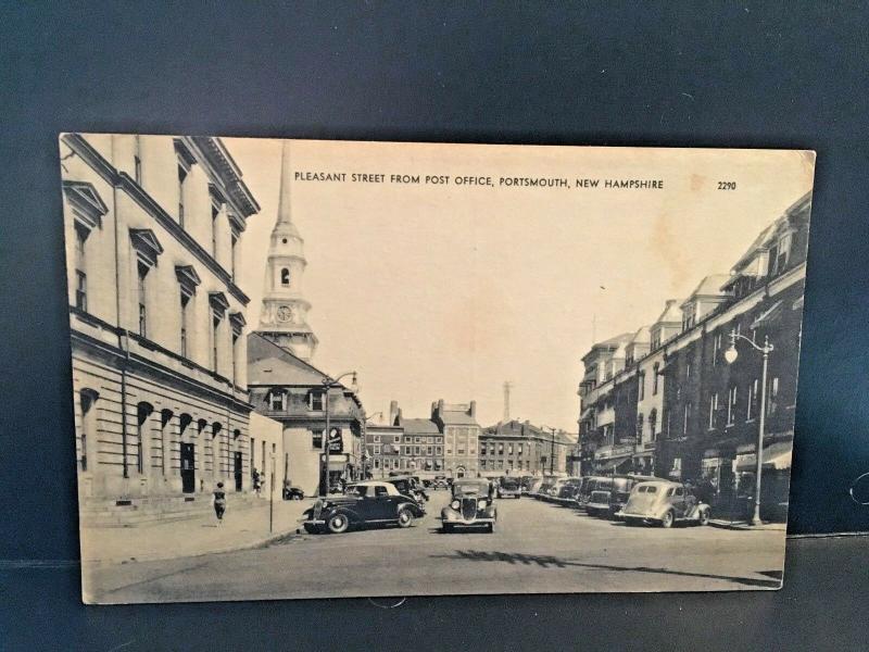 Postcard  View of Pleasant Street from Post Office, Portsmouth, NH   Y4