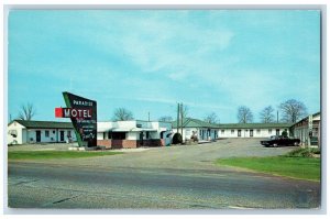 Montgomery Alabama Postcard Paradise Motel Exterior View Building c1960 Vintage