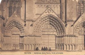 BF6728 poitiers cathedrale saint pierre france     France