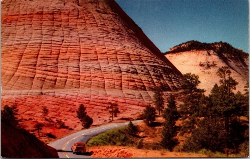 Checkerboard Mesa Mount Carmel Highway Zion National Park Old Car UNP Postcard