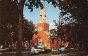 Mason City Iowa~First Methodist Church~NICE Classic Cars in Street~1950s Pc