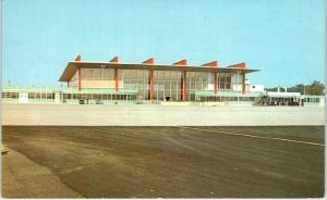 WARWICK, RI Rhode Island   New  AIR TERMINAL BUILDING  1961   Postcard