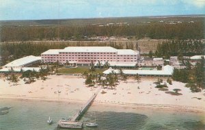 Nassau Bahamas Emerald Beach Hotel Vintage Chrome Postcard Unused