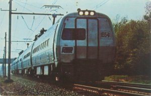 Penn Central Metroliner Train  #884 On Track Chrome Postcard