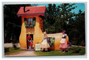 Vintage 1960's Postcard Old Woman in a Shoe Storytown USA Lake George New York