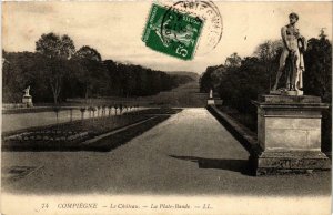 CPA Compiegne- Le Chateau, La Plate Bande FRANCE (1009103)