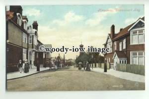 tp9429 - Essex - Early View of Kingsway by Hotel , in Dovecourt Bay - postcard