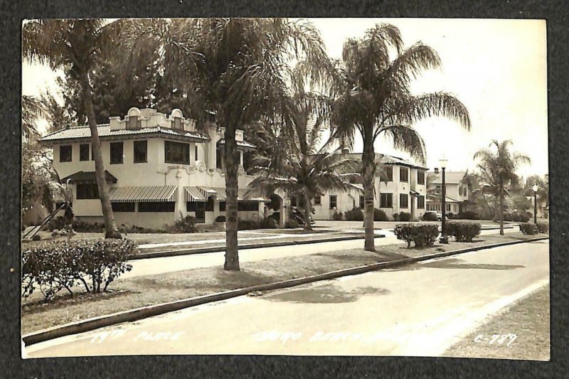 RPPC 19TH PLACE VERO BEACH FLORIDA PALM TREES REAL PHOTO POSTCARD (c. 1940s) WNC