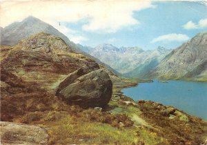 uk43376 loch coruisk in the heart of cullins hills isle of skye scotland uk