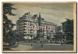 Modern Postcard Milano Square and Monument Five Journees