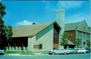 Mattoon IL Illinois FIRST CHRISTIAN CHURCH 50's Cars RELIGION Coles Co Postcard