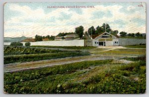 Cedar Rapids Iowa Alamo Park Postcard G41