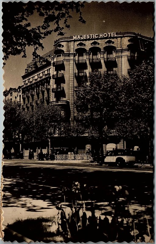 VINTAGE BARCELONA SPAIN MAJESTIC HOTEL $1.63 A DAY!  REAL PHOTO POSTCARD 17-89 