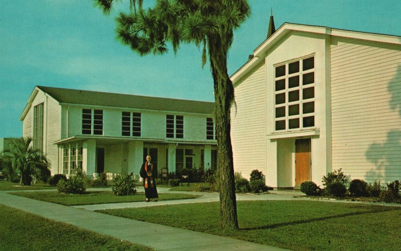 Vintage Postcard Air Force & Navy Base Chapel Charleston S.C. South Carolina