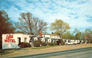 EUREKA SPRINGS, Arkansas AR   LE ROI MOTEL~Gus Krecker ROADSIDE Vintage Postcard