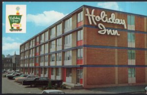 Pennsylvania SCANTON Holiday Inn No.1 Opposite Scranton Hospital cars - Chrome