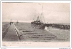 Steamer Les Jetees Trouville France 1910c postcard