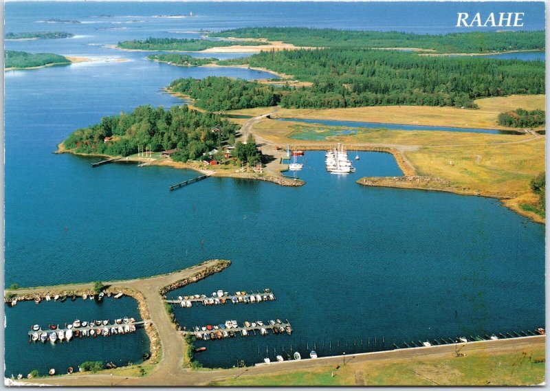 VINTAGE CONTINENTAL SIZE POSTCARD AERIAL VIEW OF RAAHE FINLAND