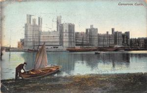 BR59136 carnarvon castle postcard  boat   wales