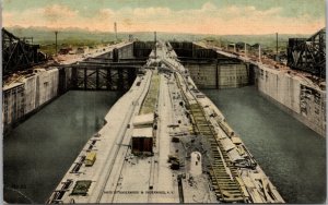 General View of Upper Locks Panama Postcard PC531