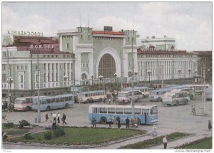 RUSSIA; Busy Russian Square, 50-70s