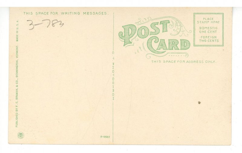 VT - Bennington. St. Francis de Sales Church, Interior