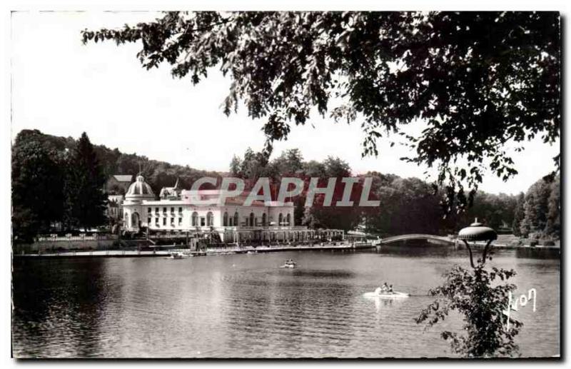 Cars of & # 39orne Old Postcard Lake and the casino