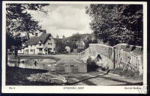 kent, EYNSFORD, Bridge, Houses (1955) Boorne b/w ppc