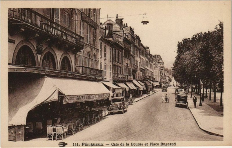CPA Perigueux- Cafe de la Bourse et Place Bugeaud FRANCE (1072528)