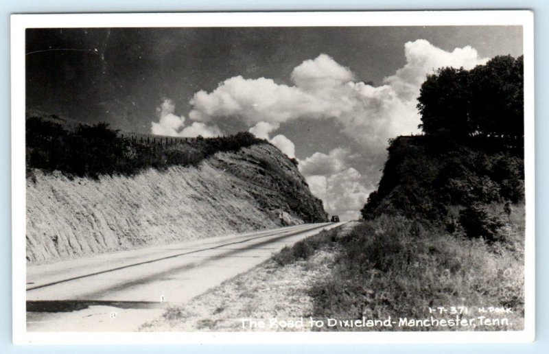 RPPC MANCHESTER, Tennessee TN ~ Highway ROAD TO DIXIELAND c1950s Doak Postcard