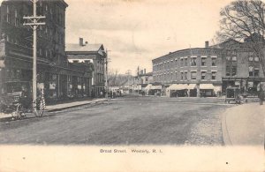 Westerly Rhode Island Broad Street Vintage Postcard U1194