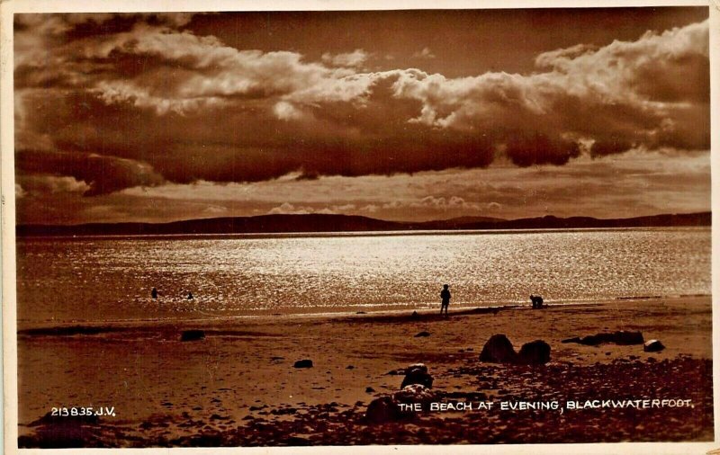 BLACKWATERFOOT ISLE OF ARRAN SCOTLAND UK~BEACH AT EVENING-1930 PHOTO POSTCARD