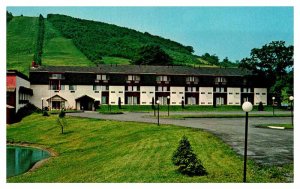 Postcard RESORT SCENE Mchenry Maryland MD AQ1654